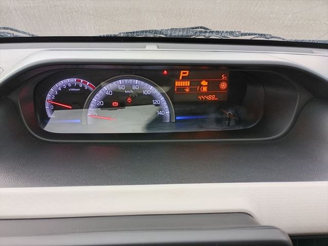 SUZUKI WAGON R 2017 Image 31