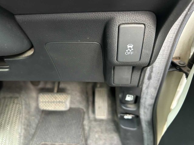 HONDA N BOX CUSTOM 2012 Image 31