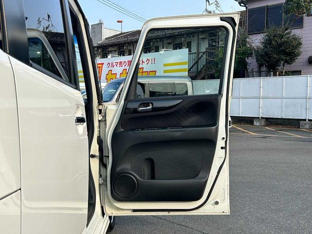 HONDA N BOX CUSTOM 2012 Image 31