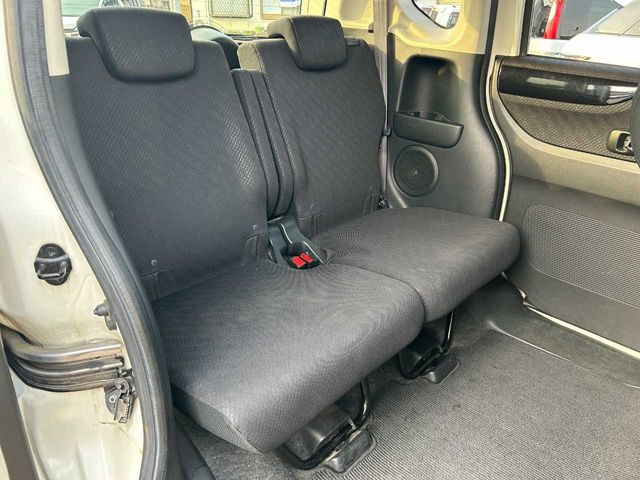 HONDA N BOX CUSTOM 2012 Image 31