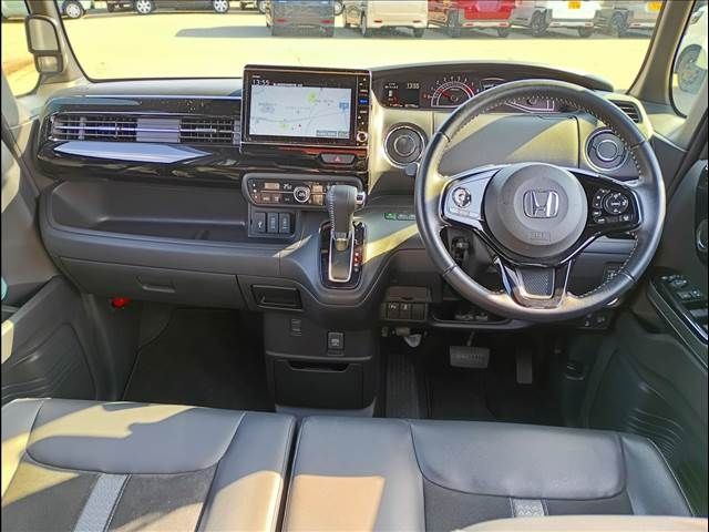 HONDA N BOX CUSTOM 2021 Image 31