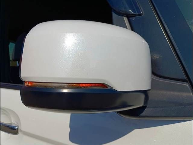 HONDA N BOX CUSTOM 2021 Image 31