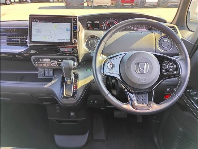 HONDA N BOX CUSTOM 2021 Image 31