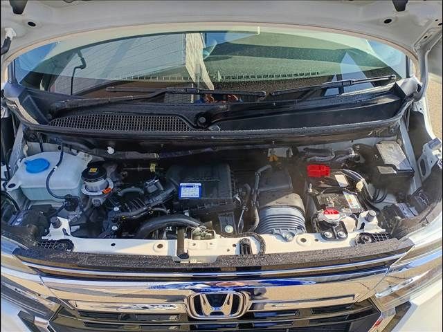 HONDA N BOX CUSTOM 2021 Image 31