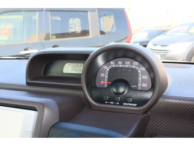 TOYOTA SPADE 2014 Image 31