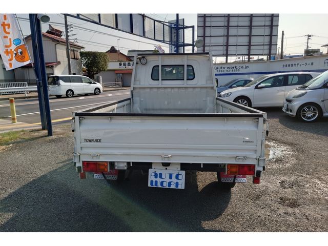 TOYOTA TOWNACE TRUCK 2WD 2020 Image 31