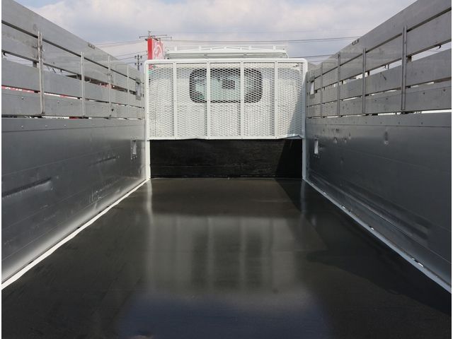 ISUZU ELF 2015 Image 31