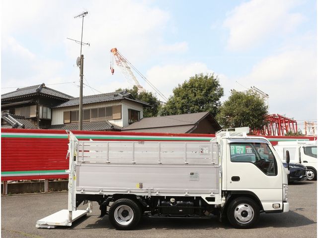 ISUZU ELF 2015 Image 31