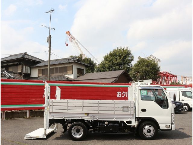 ISUZU ELF 2015 Image 31