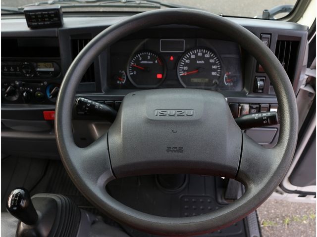 ISUZU ELF 2015 Image 31