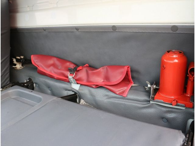 ISUZU ELF 2015 Image 31