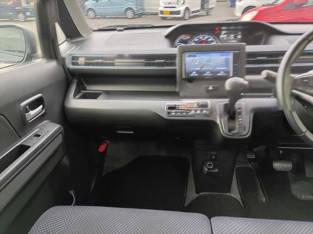 SUZUKI WAGON R 2020 Image 31