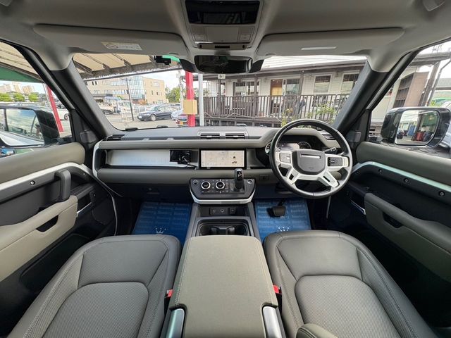 ROVER DEFENDER 2022 Image 31