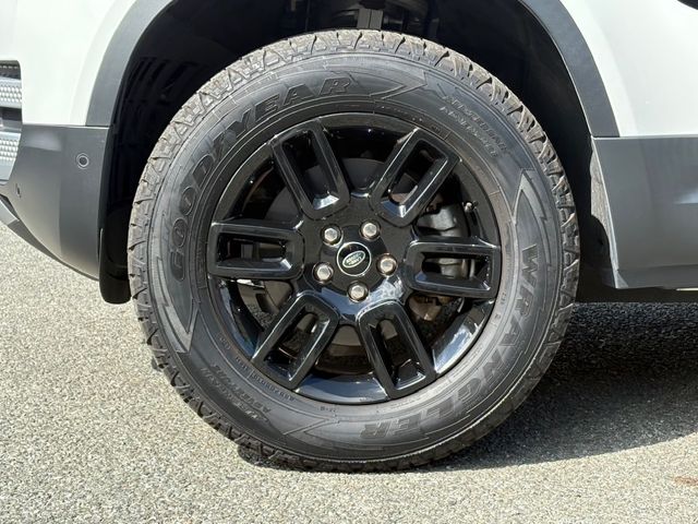 ROVER DEFENDER 2022 Image 31