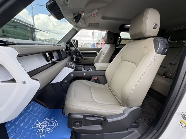 ROVER DEFENDER 2022 Image 31