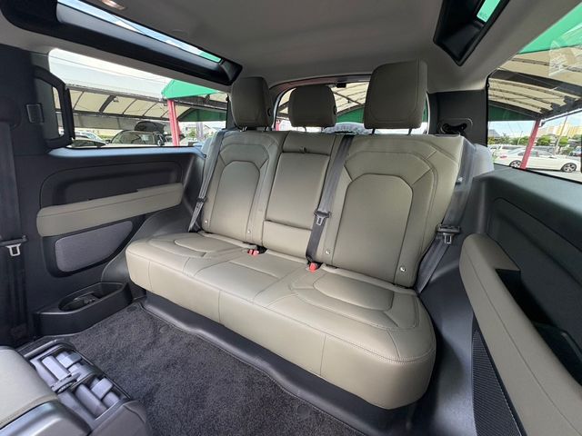 ROVER DEFENDER 2022 Image 31