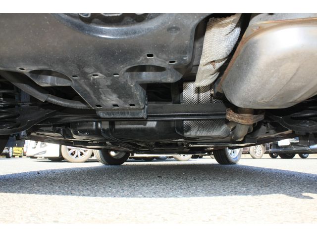 MAZDA DEMIO 2015 Image 31