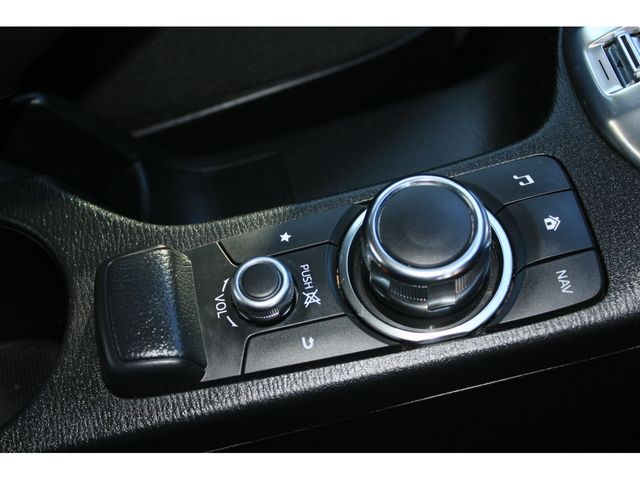 MAZDA DEMIO 2015 Image 31