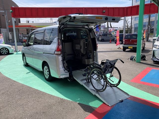 NISSAN SERENA  S-HYBRID 2020 Image 31