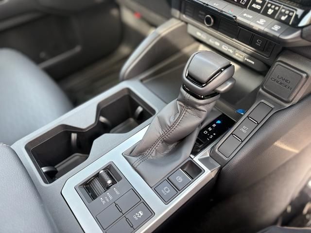 TOYOTA LANDCRUISER 250 2025 Image 31