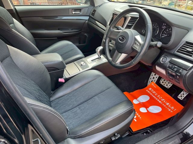 SUBARU LEGACY OUTBACK 2012 Image 31
