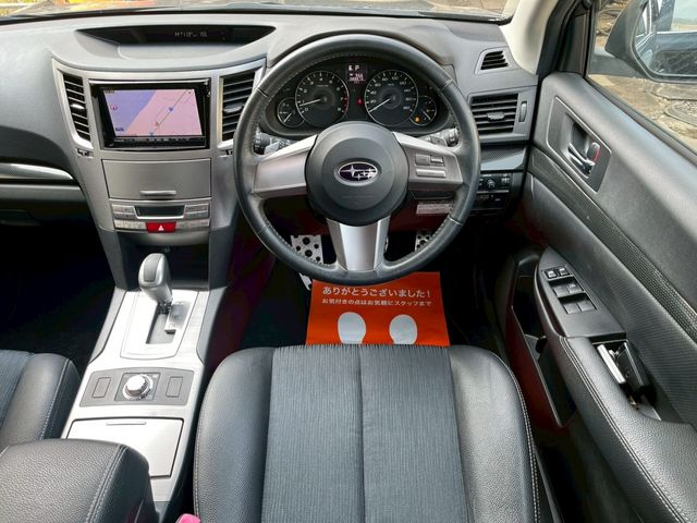 SUBARU LEGACY OUTBACK 2012 Image 31