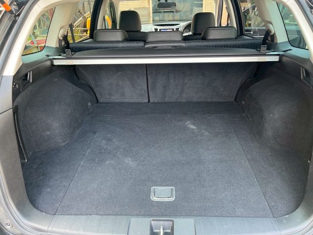 SUBARU LEGACY OUTBACK 2012 Image 31