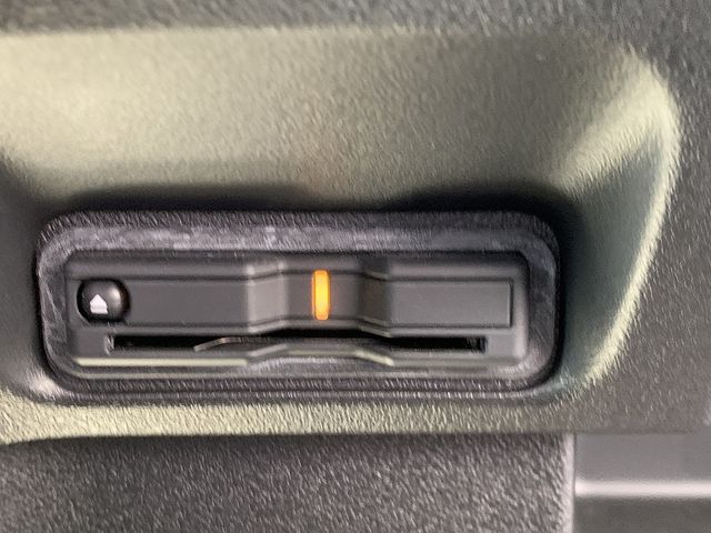 HONDA N BOX CUSTOM 2023 Image 31