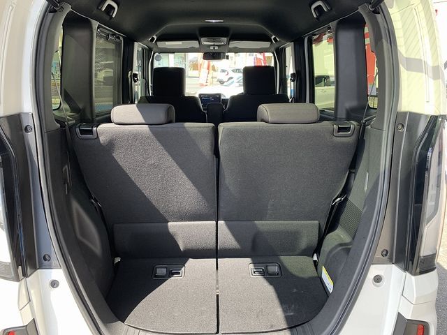 HONDA N BOX CUSTOM 2023 Image 31