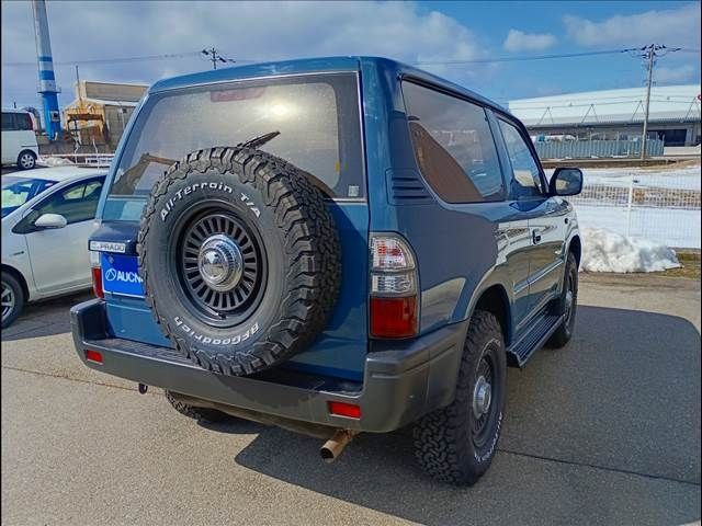 TOYOTA LANDCRUISER PRADO 2000 Image 31