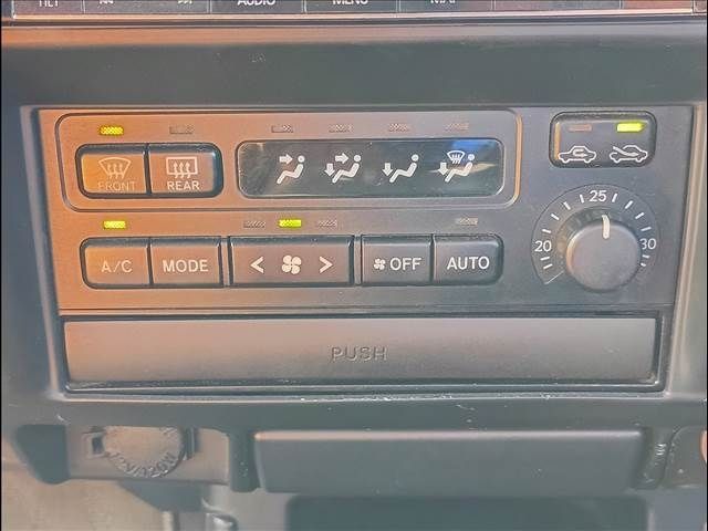 TOYOTA LANDCRUISER PRADO 2000 Image 31