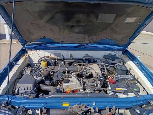 TOYOTA LANDCRUISER PRADO 2000 Image 31