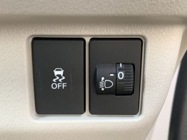 HONDA N BOX 2023 Image 31