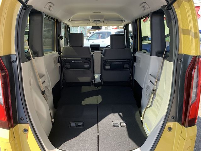 HONDA N BOX 2023 Image 31