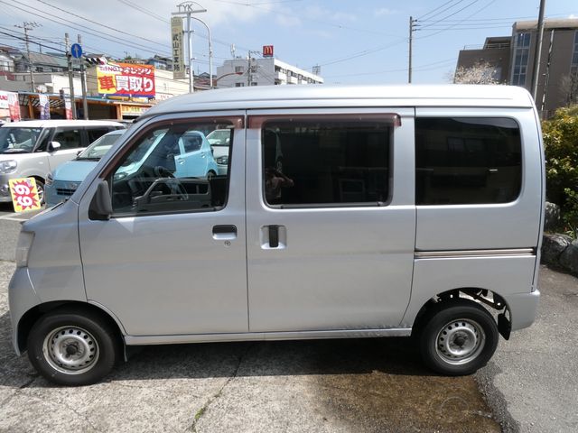 DAIHATSU HIJET CARGO 2014 Image 31