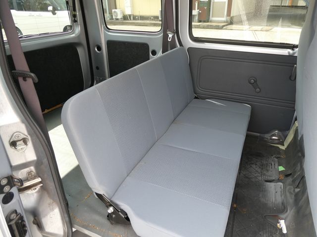 DAIHATSU HIJET CARGO 2014 Image 31