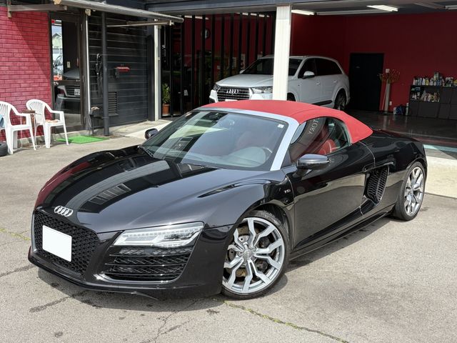 AUDI R8 SPYDER 2013 Image 31
