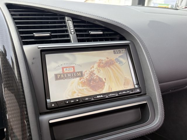 AUDI R8 SPYDER 2013 Image 31