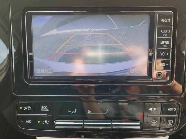 TOYOTA PRIUS 2016 Image 31