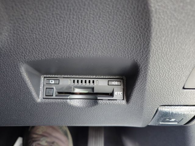 TOYOTA PRIUS 2016 Image 31