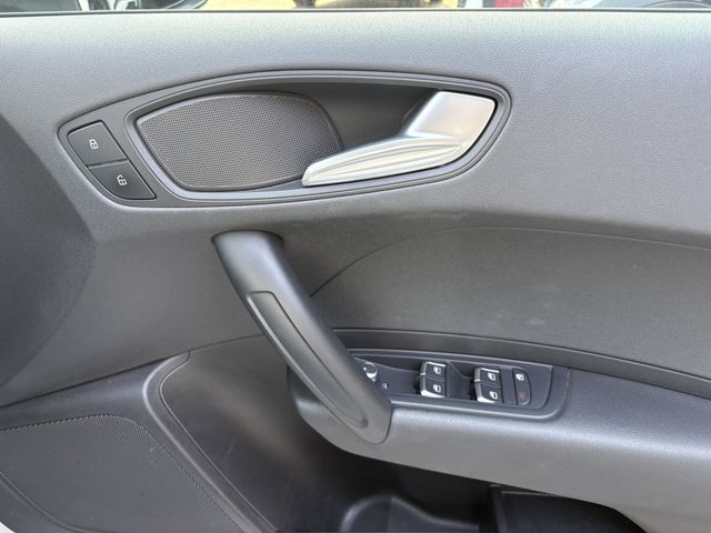 AUDI A1 SPORTBACK 2018 Image 31