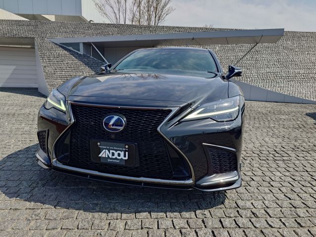 TOYOTA LEXUS LS500H 4WD 2021 Image 31