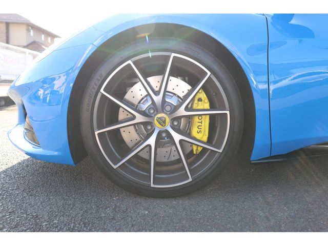LOTUS EMIRA 2023 Image 31