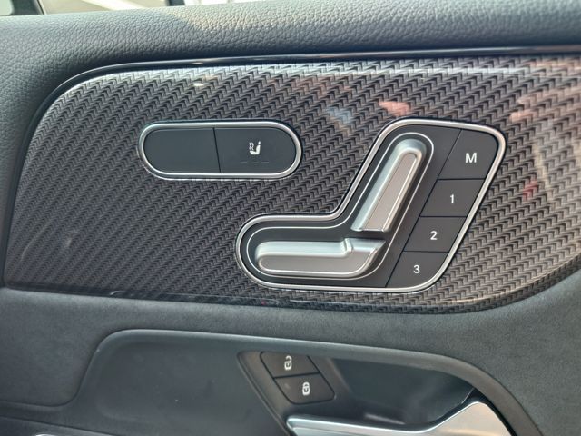 MERCEDES BENZ B CLAS 2019 Image 31