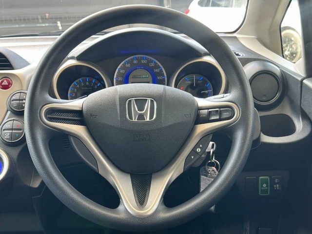 HONDA FIT HYBRID 2012 Image 31