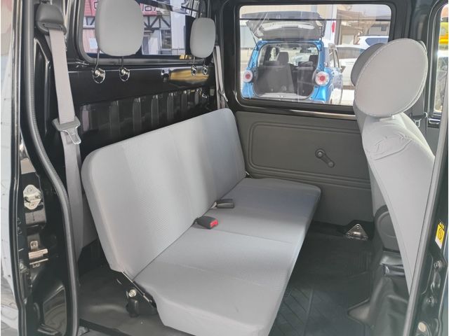 DAIHATSU HIJET DECKVAN 4WD 2012 Image 31