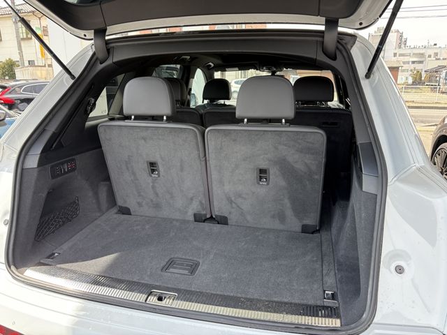 AUDI Q7 2016 Image 31