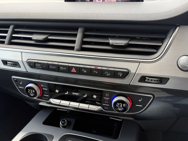 AUDI Q7 2016 Image 31