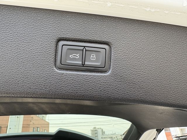 AUDI Q7 2016 Image 31