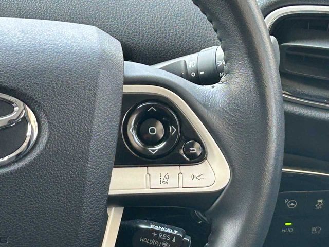 TOYOTA PRIUS 2016 Image 31